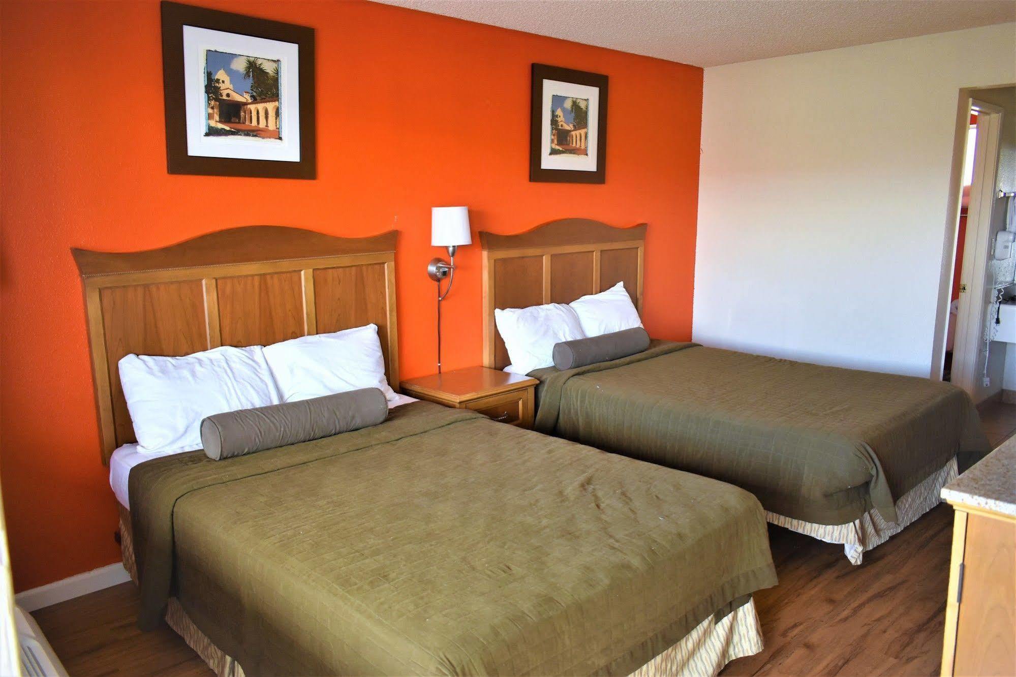 Hotel Europa Ridgecrest Eksteriør billede